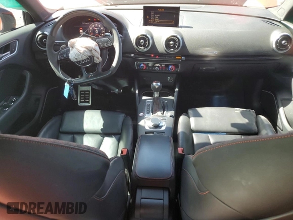 2018 Audi RS 3 z VIN WUABWGFF9J1905637, wystawiony jako Copart lot #52708554 z przebiegiem 40 664 mil mil oraz . Historia ofert i sprzedaży dostępna na DreamBid. Obrazek 8.