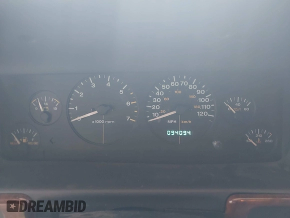 1998 Jeep Grand Cherokee Laredo with VIN 1J4GZ48S4WC262249, listed as a IAAI auction lot 42739473 with 94,094 mi miles and . Bid and sale history available at DreamBid. Image 7.