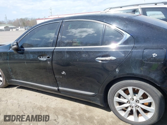 2011 Lexus LS 460 z VIN JTHCL5EF2B5010516, wystawiony jako IAAI lot #41930484 z przebiegiem 211 739 mil mil oraz . Historia ofert i sprzedaży dostępna na DreamBid. Obrazek 14.