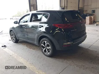 2020 Kia Sportage LX z VIN KNDPMCAC4L7805735, wystawiony jako IAAI lot #42014467 z przebiegiem 30 555 mil mil oraz . Historia ofert i sprzedaży dostępna na DreamBid. Obrazek 3.
