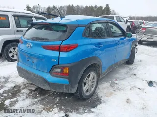 2021 Hyundai Kona SE with VIN KM8K1CAA3MU638297, listed as a IAAI auction lot 41596526 with 63,549 mi miles. Bid and sale history available at carsss.com. Image 4.