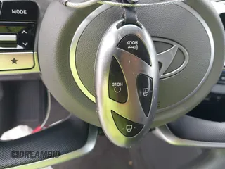 2024 Hyundai Elantra SEL с VIN KMHLM4DG1RU677138, выставлен на аукционе IAAI как лот 42788855 с пробегом 36 696 миль миль и . История ставок и продаж доступна на DreamBid. Изображение 11.