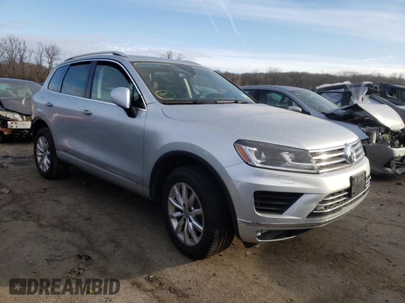 2017 Volkswagen Touareg Sport with VIN WVGEF7BP1HD006980, listed as a Copart auction lot 37464813 with Not Provided miles and . Bid and sale history available at DreamBid. Image 4.