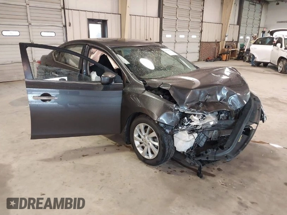 2015 Nissan Sentra SV with VIN 3N1AB7AP2FY240087, listed as a IAAI auction lot 41854605 with 139,618 mi miles. Bid and sale history available at carsss.com. Image 1.