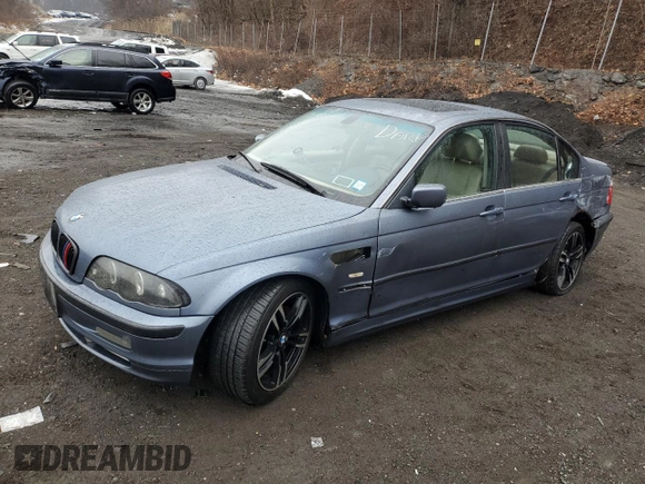 2001 BMW 3 Series 330i with VIN WBAAV53481JS91616, listed as a Copart auction lot 42105495 with 239,514 mi miles and Salvage Title. Bid and sale history available at carsss.com. Image 1.