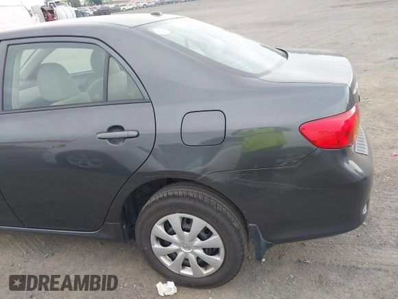 2010 Toyota Corolla z VIN 1NXBU4EE7AZ245649, wystawiony jako IAAI lot #42116044 z przebiegiem 124 984 mil mil oraz . Historia ofert i sprzedaży dostępna na DreamBid. Obrazek 16.