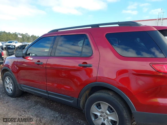 2013 Ford Explorer with VIN 1FM5K7B85DGB43143, listed as a IAAI auction lot 41255702 with 227,761 mi miles. Bid and sale history available at carsss.com. Image 14.