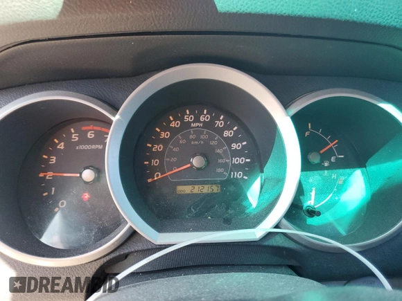 2008 Toyota 4Runner SR5 z VIN JTEZU14R68K015348, wystawiony jako Copart lot #50547885 z przebiegiem 212 157 mil mil oraz Szkoda całkowita • Salvage title. Historia ofert i sprzedaży dostępna na DreamBid. Obrazek 9.