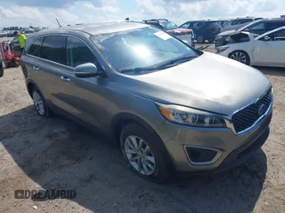 2018 Kia Sorento LX z VIN 5XYPG4A35JG374366, wystawiony jako IAAI lot #42315823 z przebiegiem 95 874 mil mil oraz . Historia ofert i sprzedaży dostępna na DreamBid. Obrazek 1.