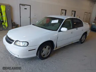2000 Chevrolet Malibu LS with VIN 1G1NE52J0Y6324299, listed as a IAAI auction lot 42037254 with 226,982 mi miles. Bid and sale history available at carsss.com. Image 2.