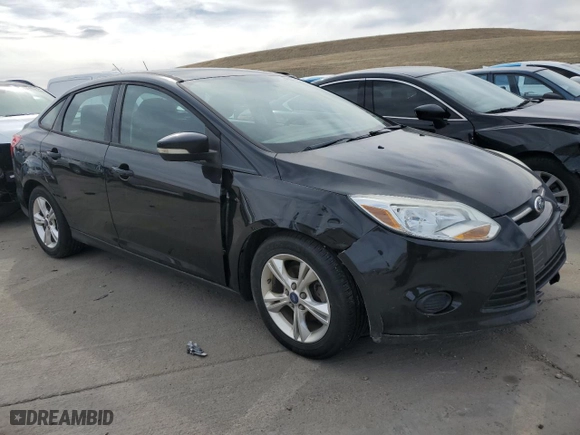 2013 Ford Focus SE with VIN 1FADP3F21DL226209, listed as a Copart auction lot 46847345 with 93,896 mi miles and Salvage Title. Bid and sale history available at carsss.com. Image 4.