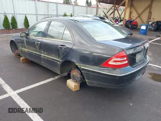 2004 Mercedes-Benz C 320 with VIN WDBRF64J44F469766, listed as a IAAI auction lot 41899612 with Not Provided miles and . Bid and sale history available at DreamBid. Image 3.