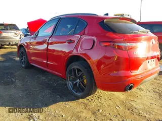 2020 Alfa Romeo Stelvio Sport with VIN ZASPAKAN8L7C87219, listed as a IAAI auction lot 40842412 with 0 mi miles. Bid and sale history available at carsss.com. Image 3.