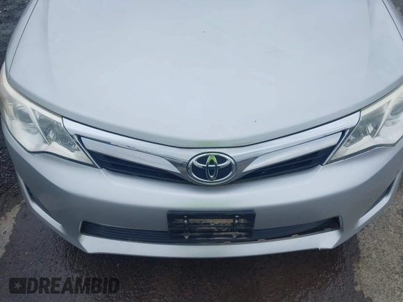 2012 Toyota Camry L z VIN 4T4BF1FK0CR157600, wystawiony jako IAAI lot #42438078 z przebiegiem 94 310 mil mil oraz . Historia ofert i sprzedaży dostępna na DreamBid. Obrazek 6.
