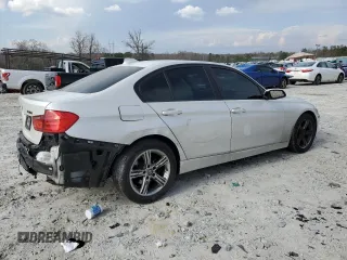 2015 BMW 3 Series 328i xDrive с VIN WBA3B5G54FNS16660, выставлен на аукционе Copart как лот 47927835 с пробегом 97 446 миль миль и Списание • Salvage title. История ставок и продаж доступна на DreamBid. Изображение 3.