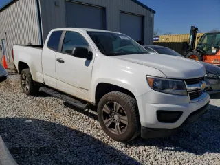 2016 Chevrolet Colorado 2WD WT with VIN 1GCHSBE39G1370380, listed as a Copart auction lot 45383285 with 186,458 mi miles and Salvage Title. Bid and sale history available at DreamBid. Image 4.