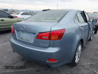 2006 Lexus IS 250 Manual with VIN JTHBK262462013983, listed as a IAAI auction lot 40968481 with 140,864 mi miles. Bid and sale history available at carsss.com. Image 4.