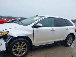 2013 Ford Edge SEL with VIN 2FMDK3J93DBB16822, listed as a IAAI auction lot 41995178 with 242,376 mi miles. Bid and sale history available at carsss.com. Image 14.