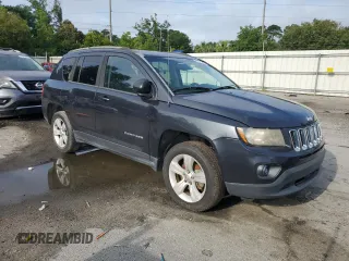 2016 Jeep Compass Sport z VIN 1C4NJCBA9GD553842, wystawiony jako Copart lot #58010695 z przebiegiem 141 751 mil mil oraz Czysty tytuł • Clean title. Historia ofert i sprzedaży dostępna na DreamBid. Obrazek 4.