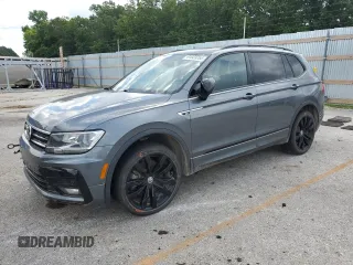 2021 Volkswagen Tiguan SE z VIN 3VV2B7AX0MM048576, wystawiony jako Copart lot #61923265 z przebiegiem 95 760 mil mil oraz Szkoda całkowita • Salvage title. Historia ofert i sprzedaży dostępna na DreamBid. Obrazek 1.