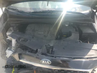 2018 Kia Sedona LX with VIN KNDMB5C17J6355646, listed as a Copart auction lot 67643374 with 106,261 mi miles and Salvage Title. Bid and sale history available at carsss.com. Image 13.