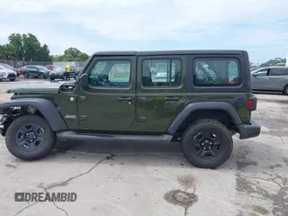 2021 Jeep Wrangler Unlimited Sport S с VIN 1C4HJXDNXMW553207, выставлен на аукционе IAAI как лот 42791218 с пробегом 69 770 миль миль и . История ставок и продаж доступна на DreamBid. Изображение 14.