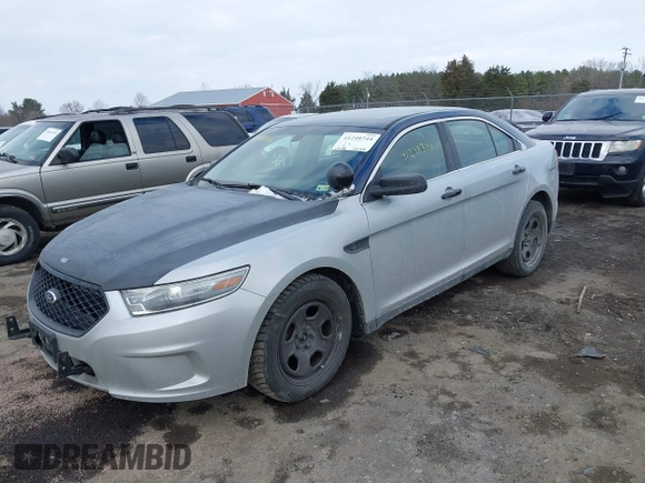 2013 Ford Police Interceptor с VIN 1FAHP2M87DG121413, выставлен на аукционе IAAI как лот 41248744 с пробегом 144 196 миль миль и . История ставок и продаж доступна на DreamBid. Изображение 2.