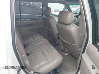 1999 Ford Explorer XLT с VIN 1FMZU35P7XZB56640, выставлен на аукционе IAAI как лот 42523021 с пробегом 295 204 миль миль и . История ставок и продаж доступна на DreamBid. Изображение 8.