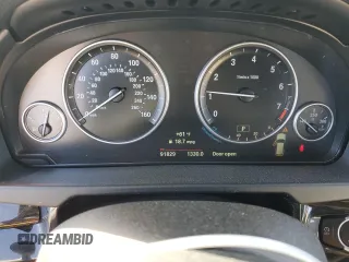 2017 BMW X5 xDrive35i z VIN 5UXKR0C58H0V68965, wystawiony jako Copart lot #45526395 z przebiegiem 91 829 mil mil oraz Szkoda całkowita • Salvage title. Historia ofert i sprzedaży dostępna na DreamBid. Obrazek 9.