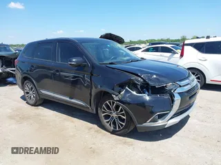 2018 Mitsubishi Outlander SE z VIN JA4AD3A32JZ067046, wystawiony jako IAAI lot #42098647 z przebiegiem 66 028 mil mil oraz . Historia ofert i sprzedaży dostępna na DreamBid. Obrazek 1.