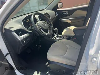 2017 Jeep Cherokee Altitude с VIN 1C4PJLABXHW628752, выставлен на аукционе IAAI как лот 42787022 с пробегом 89 002 миль миль и . История ставок и продаж доступна на DreamBid. Изображение 1.