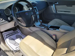 2013 Volvo C70 T5 с VIN YV1672MC0DJ138119, выставлен на аукционе IAAI как лот 42456081 с пробегом 75 588 миль миль и . История ставок и продаж доступна на DreamBid. Изображение 6.