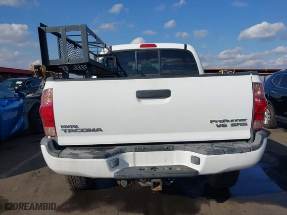 2007 Toyota Tacoma PreRunner with VIN 3TMJU62N87M029323, listed as a IAAI auction lot 41462575 with NaN miles. Bid and sale history available at carsss.com. Image 17.