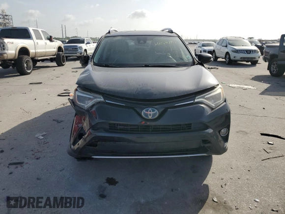 2016 Toyota RAV4 Limited z VIN JTMDJREV1GD013351, wystawiony jako Copart lot #60057045 z przebiegiem 127 355 mil mil oraz Szkoda całkowita • Salvage title. Historia ofert i sprzedaży dostępna na DreamBid. Obrazek 5.