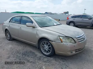 2005 Toyota Avalon XL with VIN 4T1BK36B15U007967, listed as a IAAI auction lot 42060604 with 286,766 mi miles and . Bid and sale history available at DreamBid. Image 6.