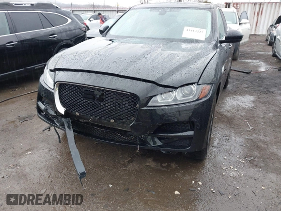 2019 Jaguar F-Pace 25t Premium z VIN SADCJ2FX5KA616255, wystawiony jako IAAI lot #41414227 z przebiegiem 65 068 mil mil oraz . Historia ofert i sprzedaży dostępna na DreamBid. Obrazek 6.