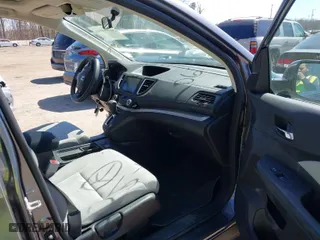 2015 Honda CR-V EX with VIN 2HKRM3H59FH536096, listed as a IAAI auction lot 41894000 with 31,646 mi miles. Bid and sale history available at carsss.com. Image 5.
