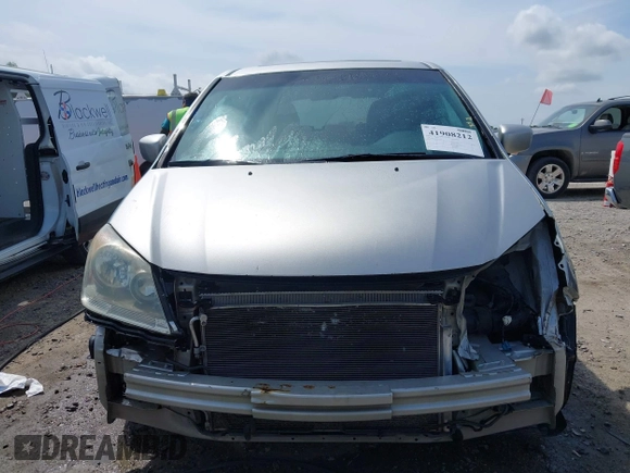 2008 Honda Odyssey EX-L with VIN 5FNRL38668B102716, listed as a IAAI auction lot 41908212 with 221,253 mi miles. Bid and sale history available at carsss.com. Image 13.