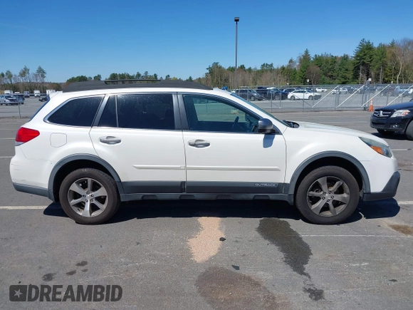 2014 Subaru Outback 2.5i Limited with VIN 4S4BRBPC9E3255693, listed as a IAAI auction lot 42134200 with 262,009 mi miles. Bid and sale history available at carsss.com. Image 13.