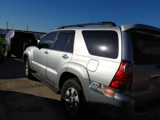2007 Toyota 4Runner SR5 with VIN JTEZU14R378080220, listed as a IAAI auction lot 41840419 with 204,652 mi miles and . Bid and sale history available at DreamBid. Image 14.