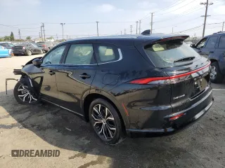 2025 Toyota Crown XLE с VIN JTDACAAJXS3002865, выставлен на аукционе Copart как лот 54177975 с пробегом 6 089 миль миль и Списание • Salvage title. История ставок и продаж доступна на DreamBid. Изображение 2.