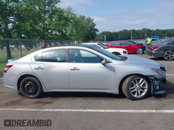 2010 Nissan Maxima SV with VIN 1N4AA5AP6AC826979, listed as a IAAI auction lot 42589811 with 154,724 mi miles and . Bid and sale history available at DreamBid. Image 13.