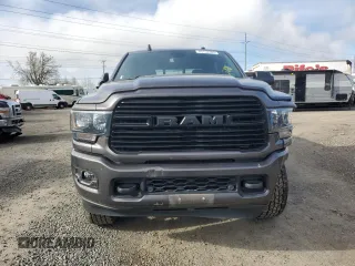 2021 Ram 2500 Big Horn z VIN 3C6UR5DL7MG561281, wystawiony jako Copart lot #49152245 z przebiegiem 77 429 mil mil oraz Szkoda całkowita • Salvage title. Historia ofert i sprzedaży dostępna na DreamBid. Obrazek 5.
