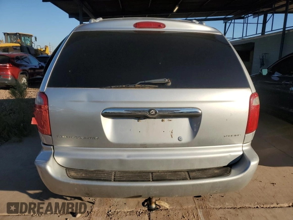2004 Chrysler Town & Country Touring with VIN 2C4GP54L04R591308, listed as a Copart auction lot 80066914 with 145,940 mi miles and Salvage Title. Bid and sale history available at DreamBid. Image 6.