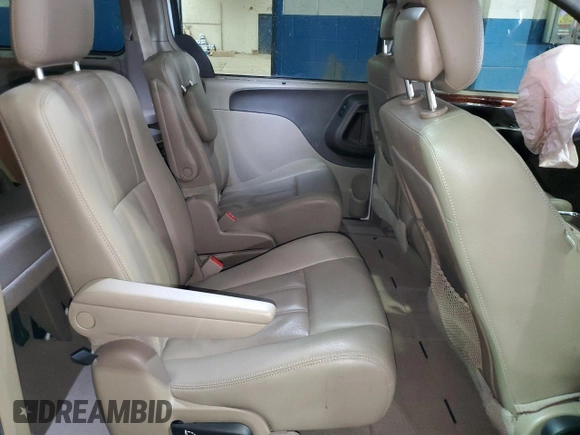 2016 Chrysler Town & Country Touring with VIN 2C4RC1BG1GR174268, listed as a Copart auction lot 52384895 with 105,053 mi miles and Clean Title. Bid and sale history available at carsss.com. Image 11.