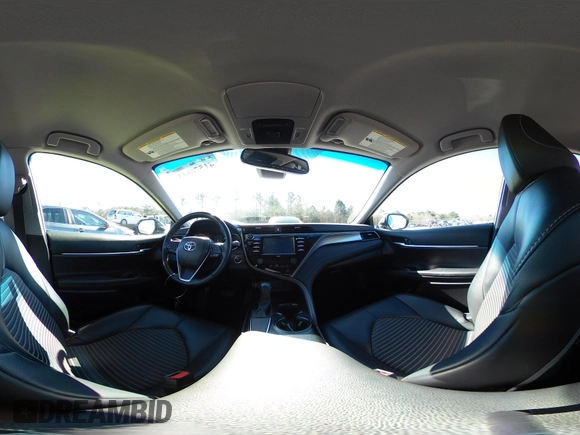 2020 Toyota Camry SE z VIN 4T1M11AK4LU383146, wystawiony jako IAAI lot #41576613 z przebiegiem 85 492 mil mil oraz . Historia ofert i sprzedaży dostępna na DreamBid. Obrazek 18.