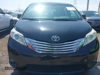 2013 Toyota Sienna XLE AAS with VIN 5TDYK3DC6DS387708, listed as a IAAI auction lot 41902860 with 191,766 mi miles and . Bid and sale history available at carsss.com. Image 13.