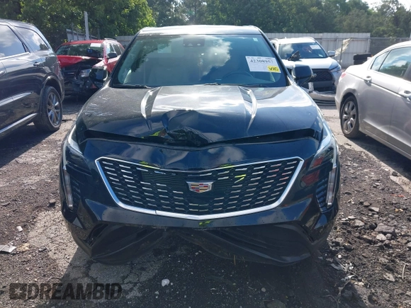2022 Cadillac XT4 FWD Luxury with VIN 1GYAZAR48NF162799, listed as a IAAI auction lot 42308957 with 19,863 mi miles and . Bid and sale history available at DreamBid. Image 12.