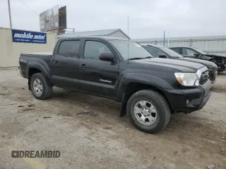 2015 Toyota Tacoma z VIN 3TMLU4EN0FM170751, wystawiony jako Copart lot #85368854 z przebiegiem 92 689 mil mil oraz Szkoda całkowita • Salvage title. Historia ofert i sprzedaży dostępna na DreamBid. Obrazek 4.