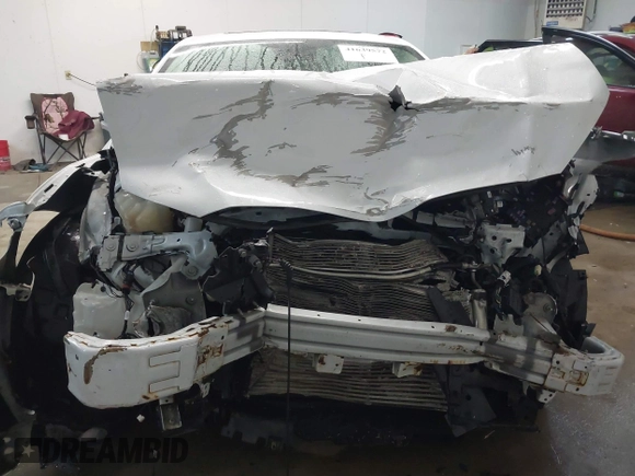 2019 Ford Fusion Titanium with VIN 3FA6P0D98KR124007, listed as a IAAI auction lot 41639572 with 80,272 mi miles. Bid and sale history available at carsss.com. Image 12.